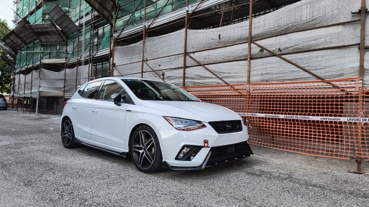 ART. 0272 SOTTO MINIGONNE SEAT IBIZA 6J IBIZA 6F IBIZA KJ 08-21 NERO LUCIDO