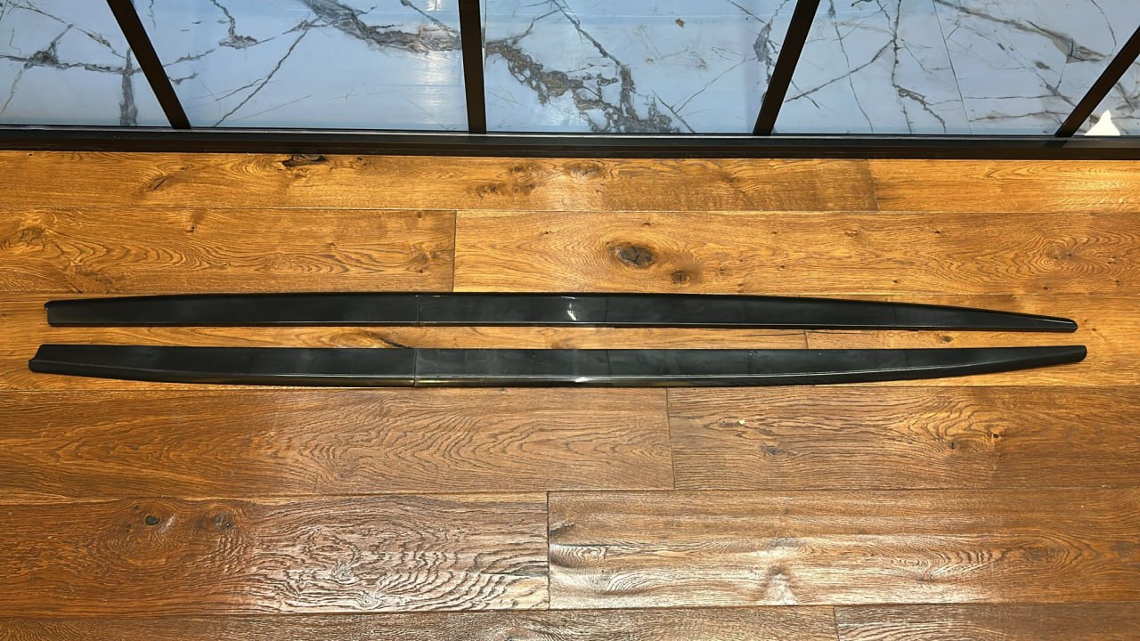ART. 0114 SOTTO MINIGONNE BMW SERIE 5 F10 F11 NERO LUCIDO