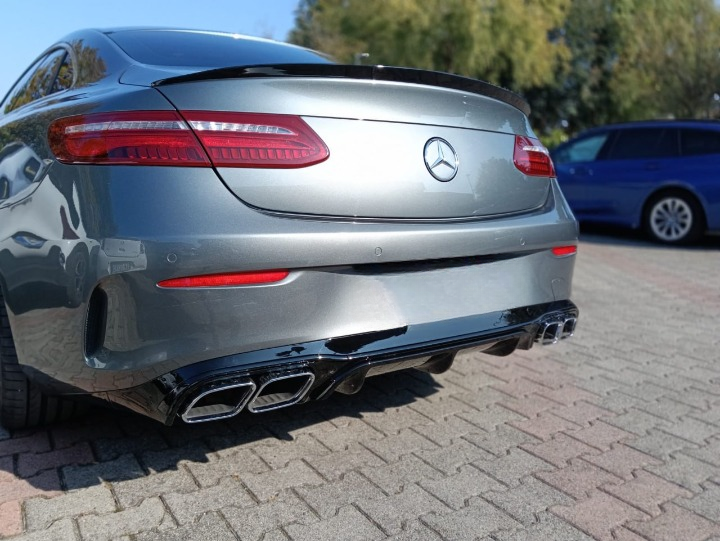 ART. 0942 SPOILER MERCEDES CLASSE E C238 (w213 coupe) 2016-2022 NERO LUCIDO