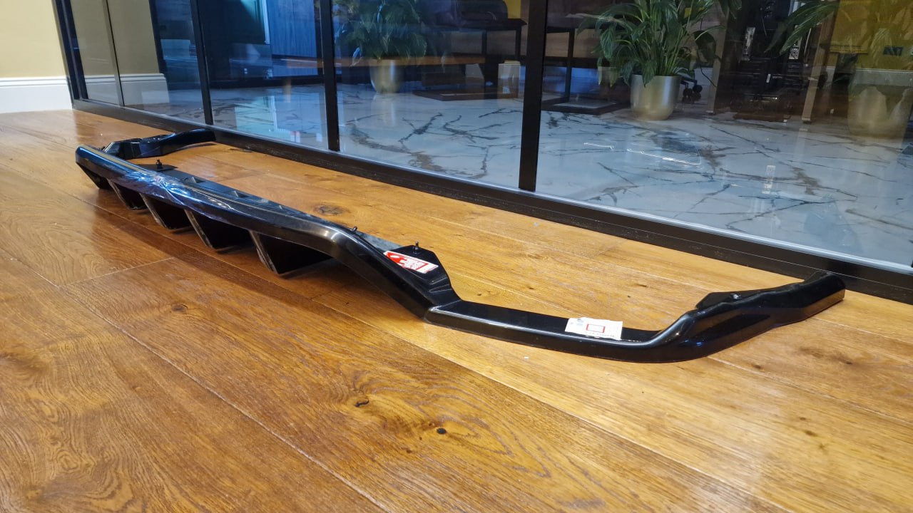 💫Art.2074 Splitter posteriore sotto paraurti audi sq8 + s-line nero lucido💫