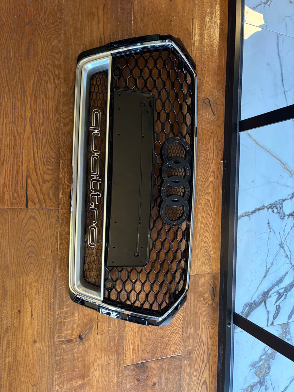 ART.4478 GRIGLIA AUDI A4 B9 2015-2019 LOOK RS4