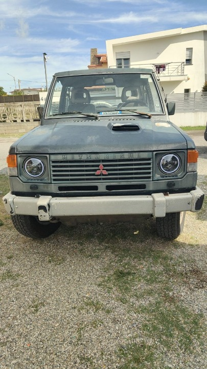 ART. 0030 FARI TONDI ANTERIORI DRL 7  MITSUBISH PAJERO