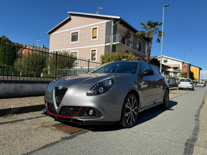 ART. 0059 SPLITTER ALFA ROMEO NERO LUCIDO (GIULIETTA)