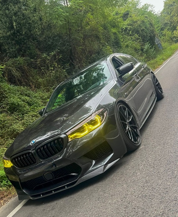 ART. 1009 SPLITTER BMW  SERIE 5 F90 M5 (G30 G31) 2017-2020 NERO LUCIDO