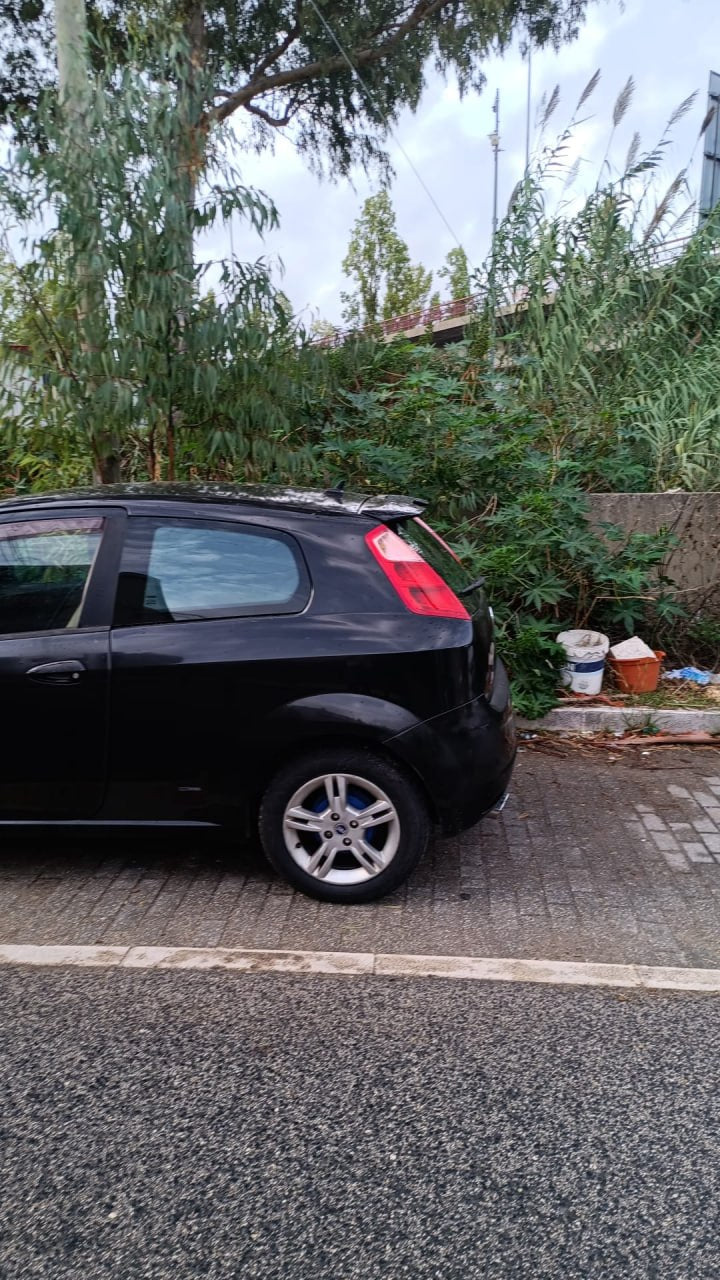 ART. 0268 SPOILER FIAT PUNTO  EVO 2009-2018 NERO LUCIDO