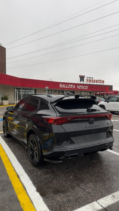 ART.2027 SPOILER CUPRA FORMENTOR 2020+ NERO LUCIDO (BAGAGLIAIO)