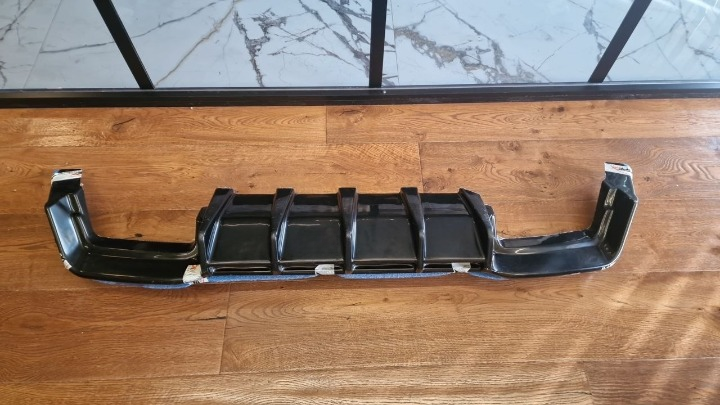 ART.2421  DIFFUSORE VOLKSWAGEN GOLF MK8 R 2020-2024