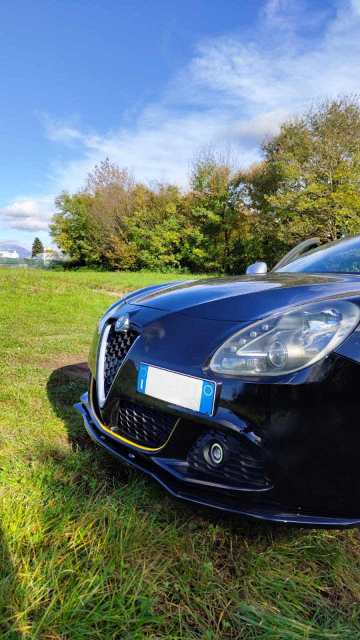 ART. 1842 SPLITTER  ALFA ROMEO GIULIETTA 2010-2020 NERO LUCIDO