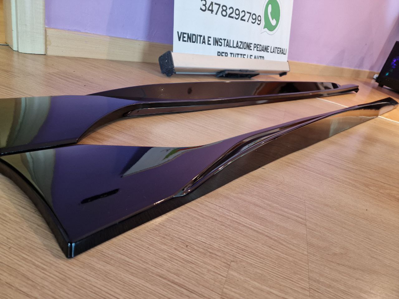 ART. 1080 MINIGONNE VW GOLF 8 LOOK R NERO LUCIDO