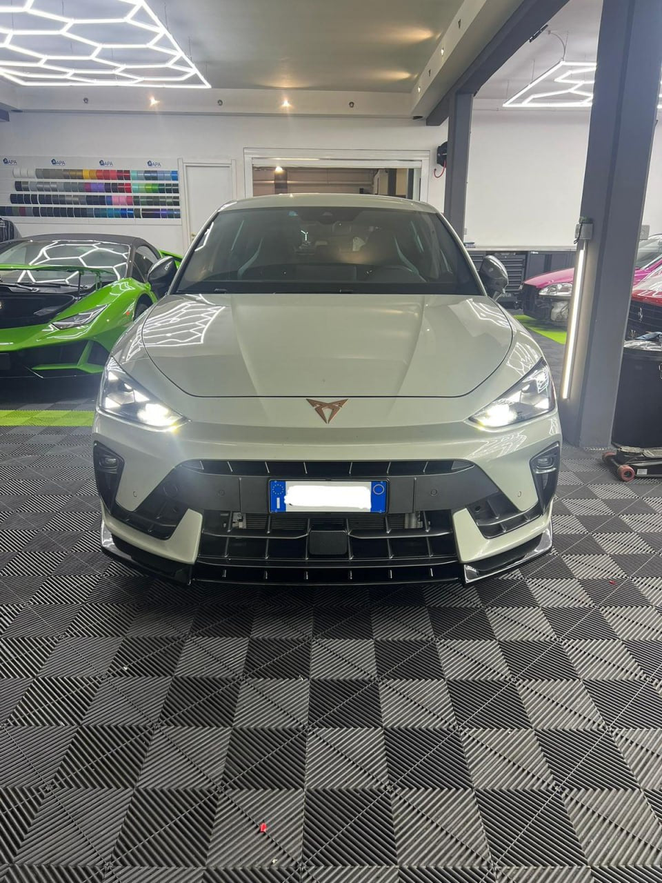 ART.2145 SPLITTER CUPRA Leon MK1 Facelift 2024+ NERO LUCIDO