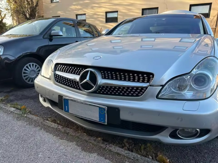 💫ART.4888 Griglia Chrome Argento Stile Diamanti per Mercedes CLS 2005-2008💫