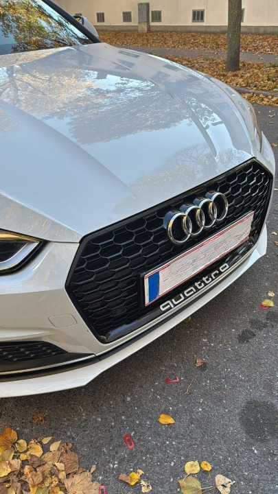 ART. 0591 GRIGLIA AUDI A5 F5 2016-2019 LOOK RS5 +SCRITTA QUATTRO LETTERE