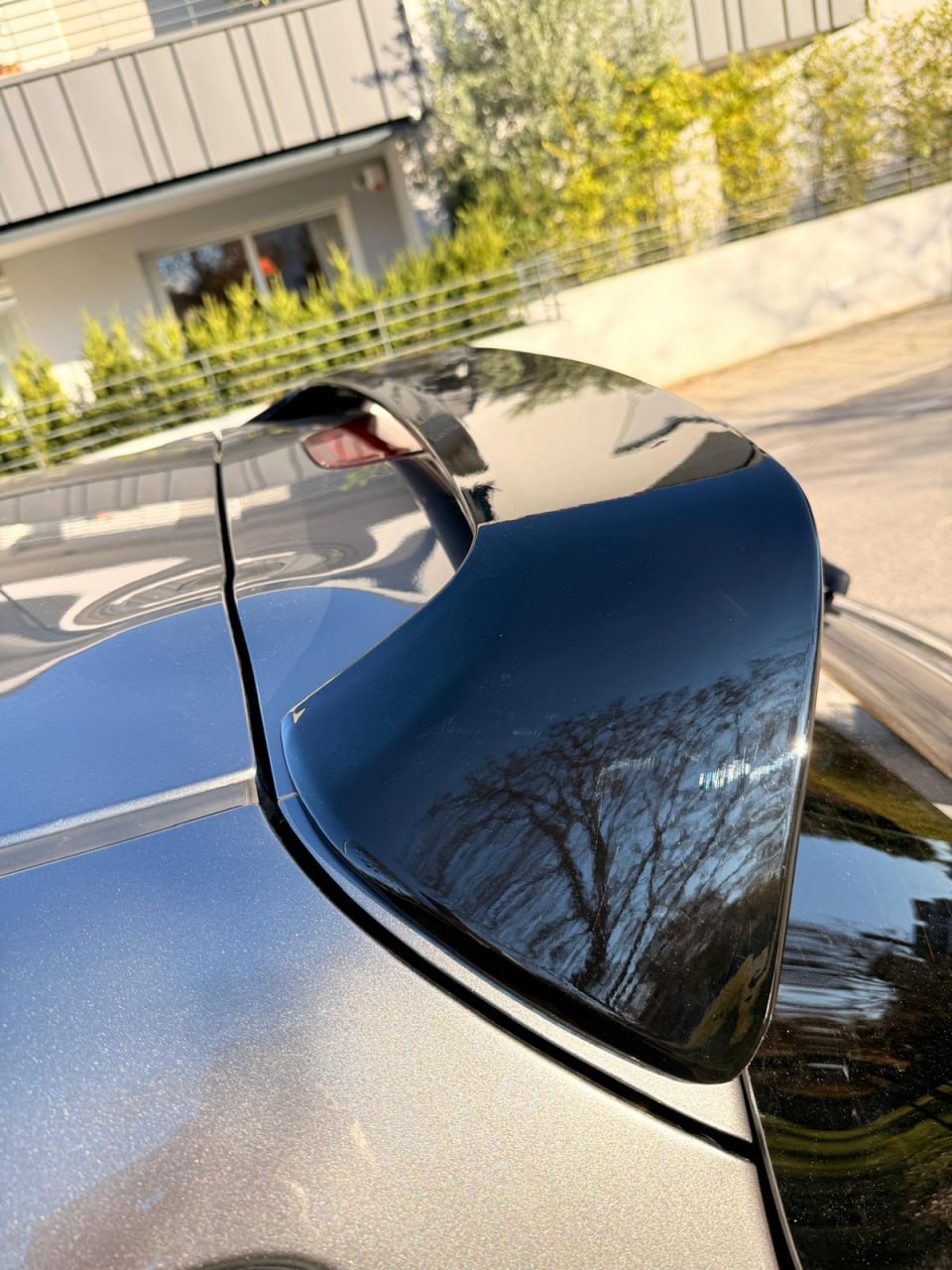ART. 0092 SPOILER NISSAN JUKE 2010-2019 LOOK SPORT RACE GREZZO