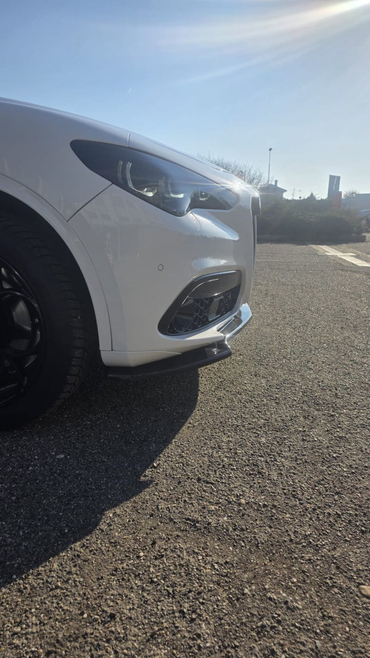 ART. 0233 SPLITTER ALFA ROMEO STELVIO 2016+ NERO LUCIDO