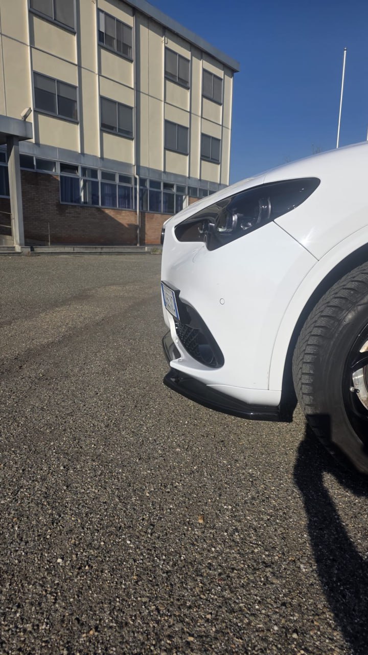 ART. 0233 SPLITTER ALFA ROMEO STELVIO 2016+ NERO LUCIDO