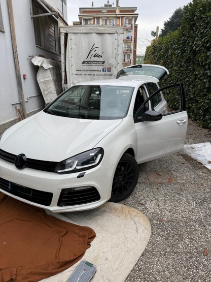 ART.3406  Paraurti anteriore R20 Look & DRL LED per VW Golf 6 (2008-2014)