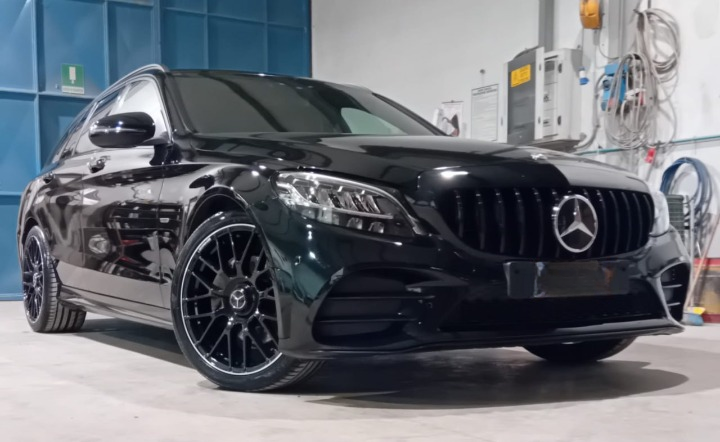 ART.5505 GRIGLIA  Mercedes C-Class (W205)