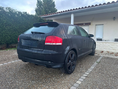 ART.0062  DIFFUSORE AUDI A3 8P 2008-2012 3/5 PORTE LOOK RS3 NERO LUCIDO