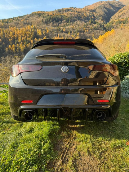 ART. 1924 DIFFUSORE ALFA ROEMO GIULIETTA NERO LUCIDO LOOK TUNING
