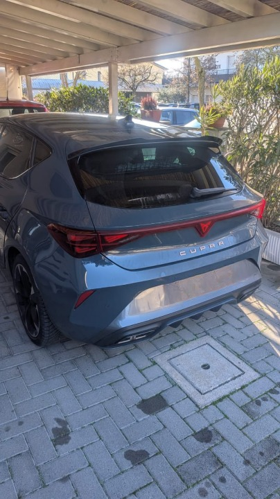 ART. 1851 SPOILER CUPRA LEON 2020+  NERO LUCIDO