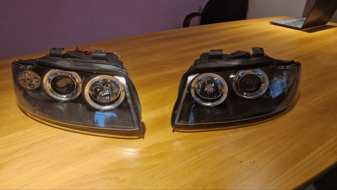 ART.6222 FARI ANTERIORI AUDI A4 B6 2000-2004 ANGEL H1/H1