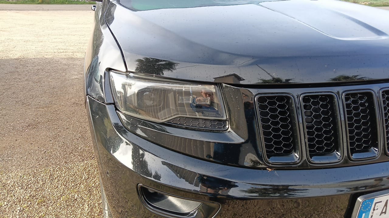 ART.3043 FARI  ANTERIORE JEEP GRAND CHEROKEE 14-21 BLACK TUBE LIGHT