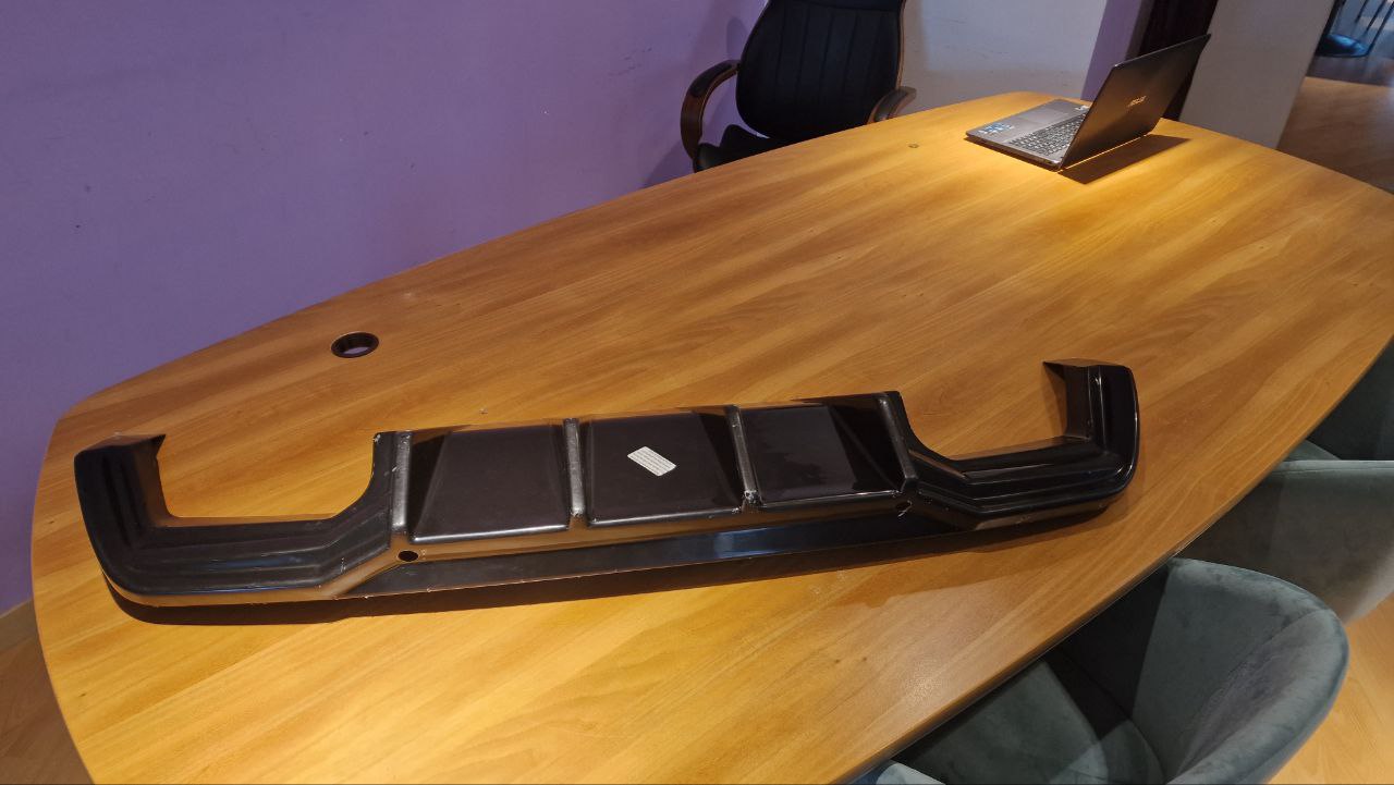 ART.2011 DIFFUSORE CUPRA FORMENTOR 2020-2024 NERO LUCIDO