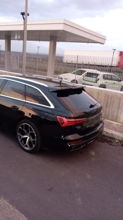 ART.1379  SPOILER AUDI  A6 C8 AVANT 2018+ LOOK RS6 NERO LUCIDO
