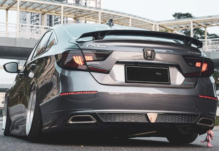 ART.7111  SPOILER Honda Accord 11 2023+NERO LUCIDO ABS