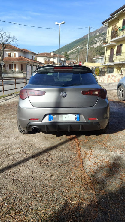 ART.1850  SPOILER ALFA ROMEO GIULIETTA 2010-2020 NERO LUCIDO