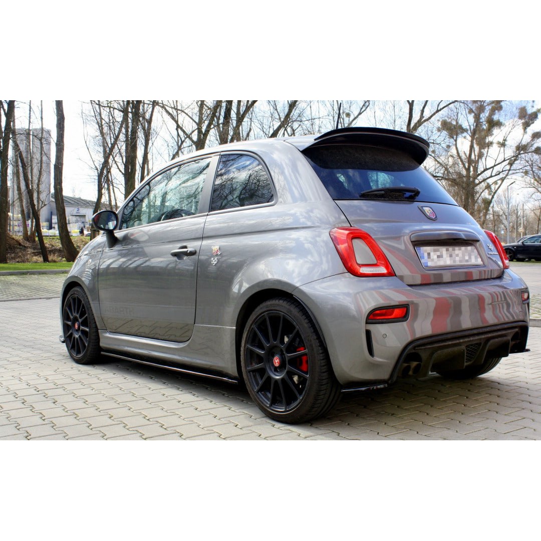 Art.1563 Sotto minigonne nero lucido adatto per FIAT 500 (Copia)