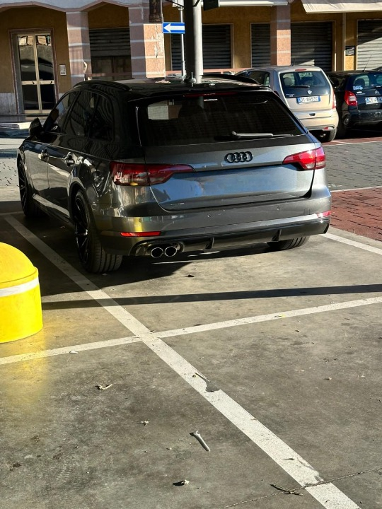 💕ART. 0445 DIFFUSORE AUDI A4 B9 8W 2015-2018 STANDARD NERO LUCIDO💕