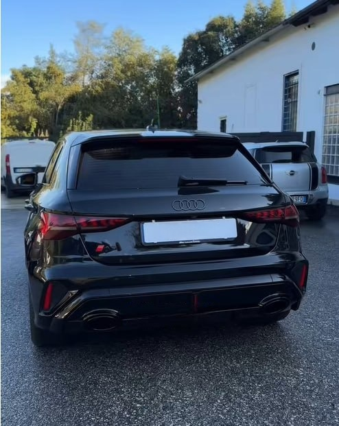 💕ART.8206  Diffusore Audi A3 look rs3 8y sline+s3 2025+restyling con led 💕