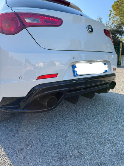 💕ART. 0405 DIFFUSORE ALFA ROMEO GIULIETTA LOOK QUADRIFOGLIO NERO LUCIDO💕