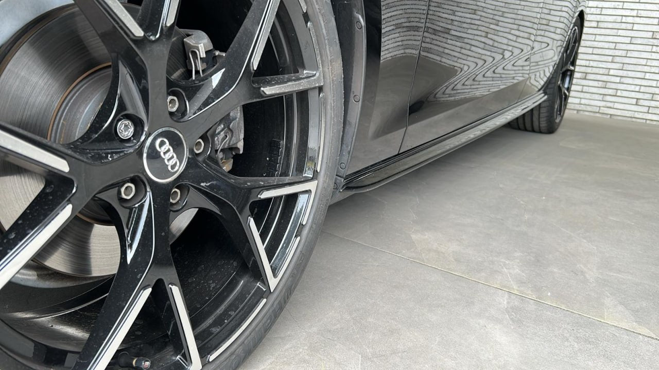 💕ART. 0475 MINIGONNE AUDI A4 BUONE NERO LUCIDO💕