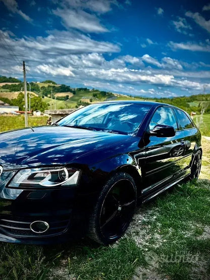 💕ART.9703 MINIGONNE Audi A3 8P Hatchback (2003-2012) NERO LUCIDO  3 PORTE💕