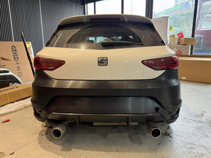 💕ART. 0858 PARAURTI POSTERIORE SEAT LEON 5F 5 PORTE LOOK FR CON USCITA 1+1 💕