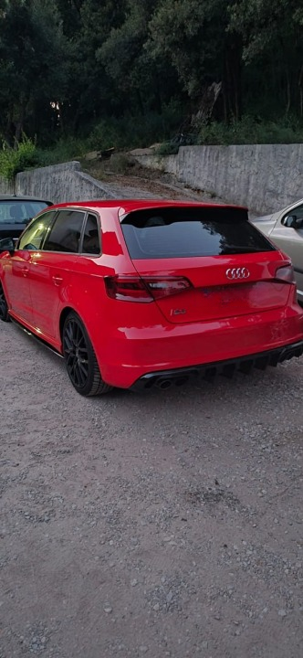 💕ART.2150 DIFFUSORE AUDI A3 8V 2012-2016 SLINE S3 NERO LUCIDO 2+2 💕