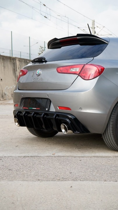 💕ART.10080 DIFFUSORE ADATTO PER ALFA ROMEO GIULIETTA 1+1 NERO LUCIDO💕