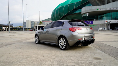 💕ART.1854 SOTTO MINIGONNE ADATTO PER ALFA GIULIETTA 2010-2020 NERO LUCIDO 💕