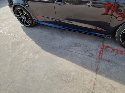 ART.0121 MINIGONNE ADATTO AUDI A3 8V  NERO LUCIDO LOOK SLINE
