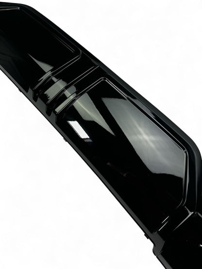 DIFFUSORE NERO LUCIDO ADATTO A BMW SERIE 3 G20 / G21 M SPORT dal 2022