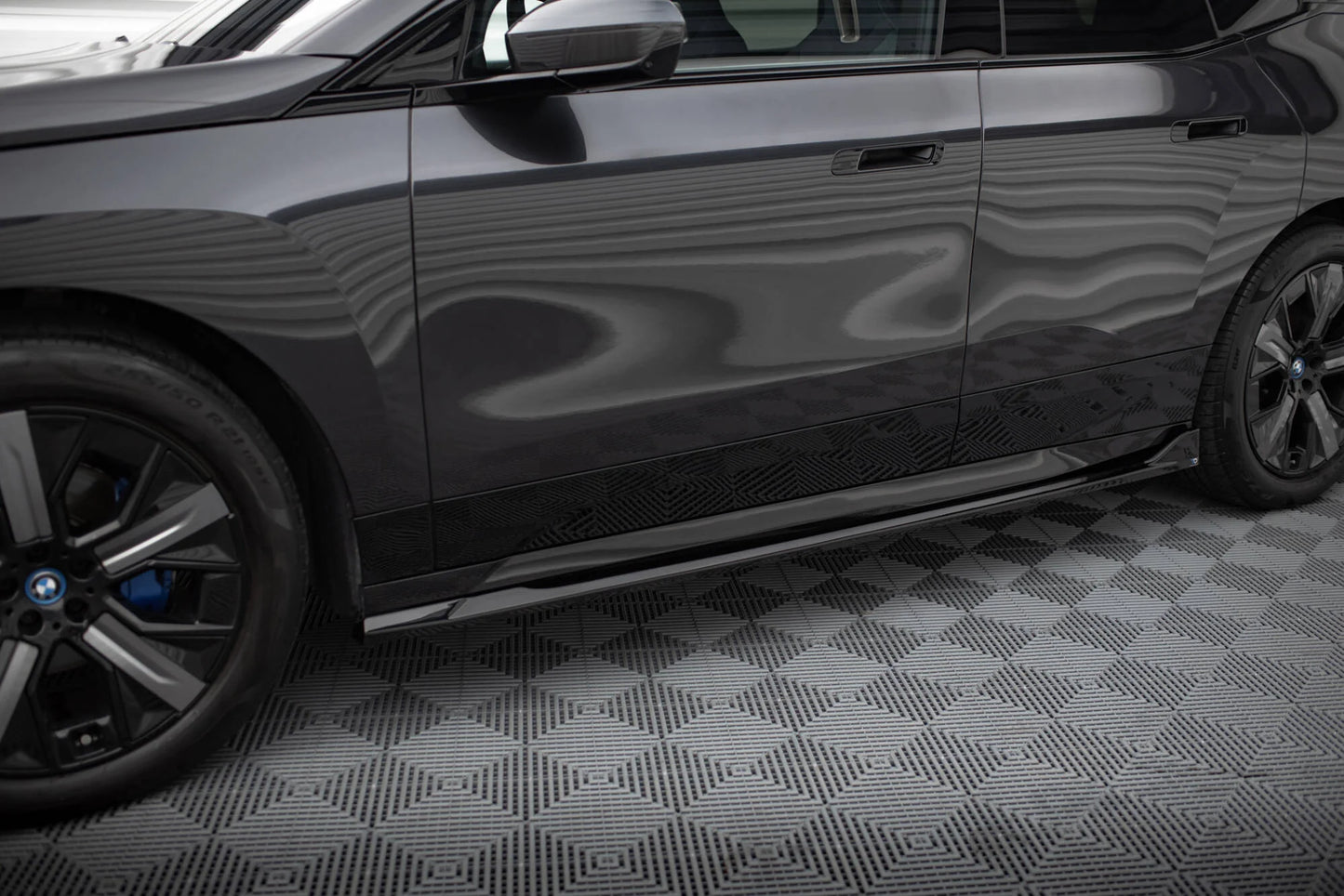 🔥ART.9287 MINIGONNE LATERALI CON DIFFUSORI BMW iX M-PACK i20 / I20 FACELIFT🔥
