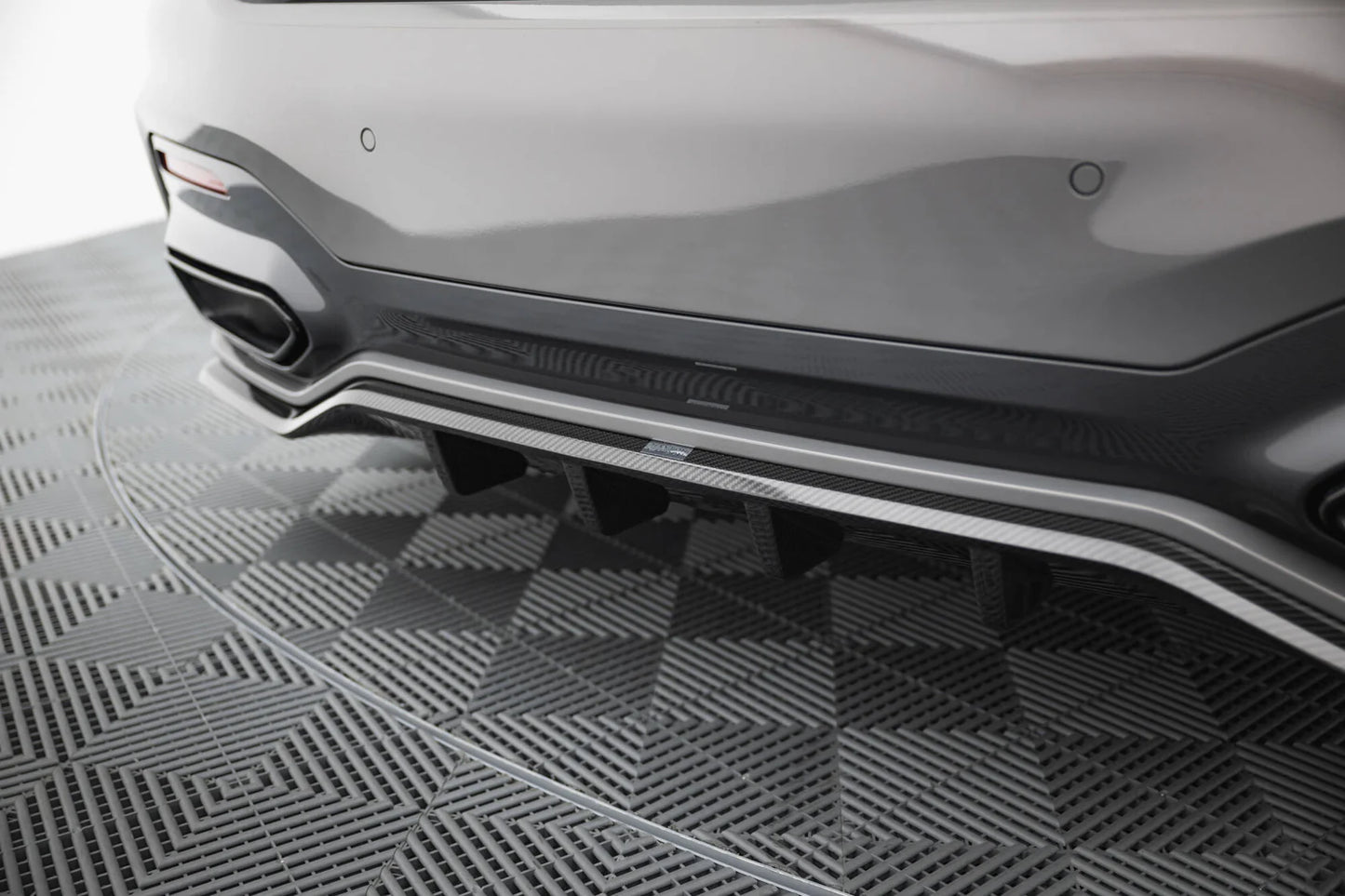 💫ART.9134 Splitter Posteriore in Fibra di Carbonio per BMW Serie 7 M-Pack G11 G12💫