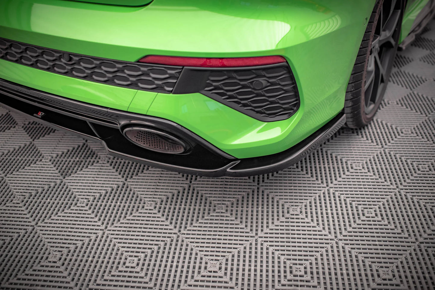 🔥ART.9431 SPLITTER POSTERIORE ADATTO PER AUDI RS3 BERLINA 8Y🔥