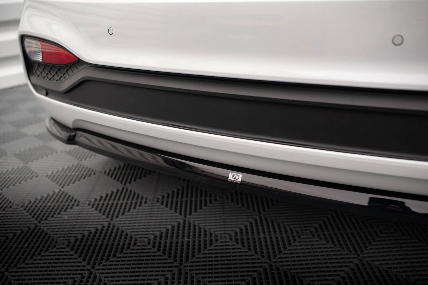 🔥ART.9135 SPLITTER POSTERIORE ADATTO PER HYUNDAI i20 Mk2 FACELIFT🔥