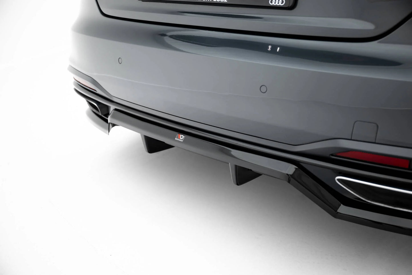 🔥ART.9194 SPLITTER POSTERIORE (CON BARRE VERTICALI) PER AUDI A5 F5 FACELIFT🔥