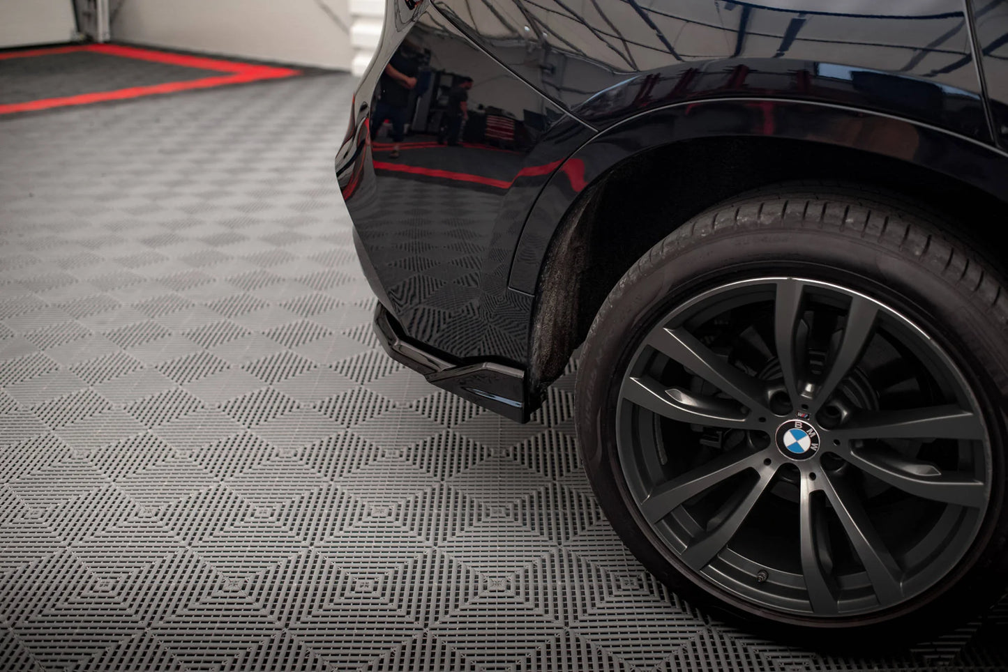 🔥ART.9426 SPLITTER POSTERIORE (CON BARRE VERTICALI) BMW X6 M-PACK F16🔥