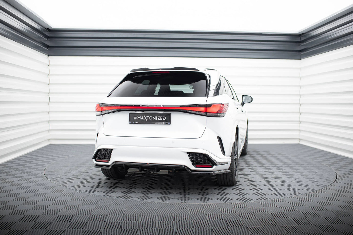 🔥ART.9234 SPLITTER POSTERIORE (CON BARRE VERTICALI) PER LEXUS RX F-SPORT Mk5🔥