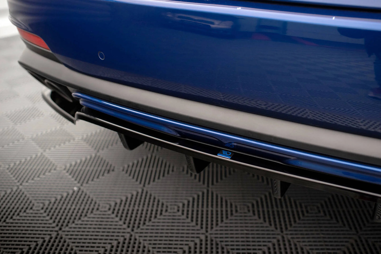 🔥ART.9243 SPLITTER POSTERIORE (CON BARRE VERTICALI) MASERATI LEVANTE GTS Mk1🔥